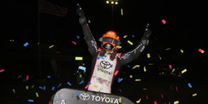 Bell Outduels Larson in Turkey Night Classic